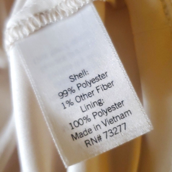 Lauren Conrad  Short Sleeve Shirt - Picture 10 of 14